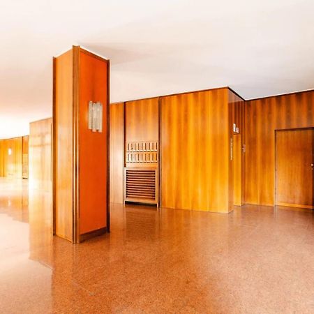 Luxury 2 Bedroom Apartament, Close To San Siro, Fiera And 10 Min Metro To Duomo Милано Екстериор снимка